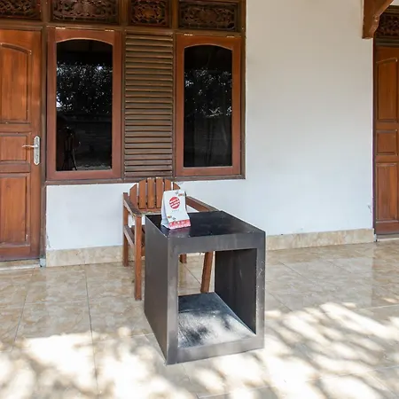 Spot On 93639 Kaila Guesthouse
